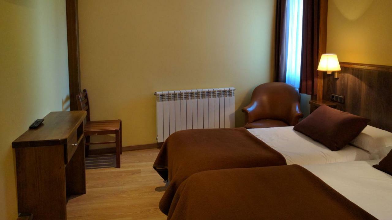 Hostal Talabart ليس المظهر الخارجي الصورة
