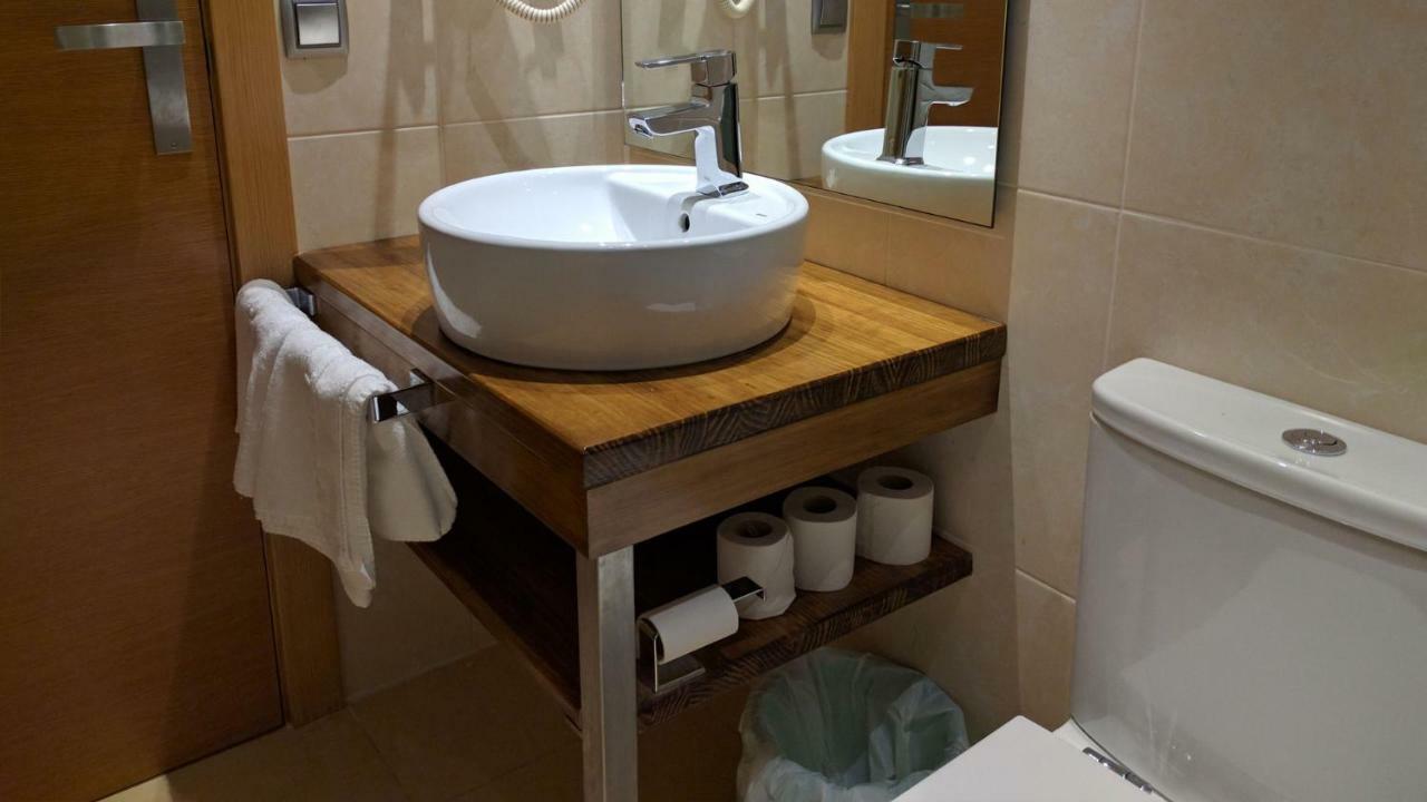 Hostal Talabart ليس المظهر الخارجي الصورة