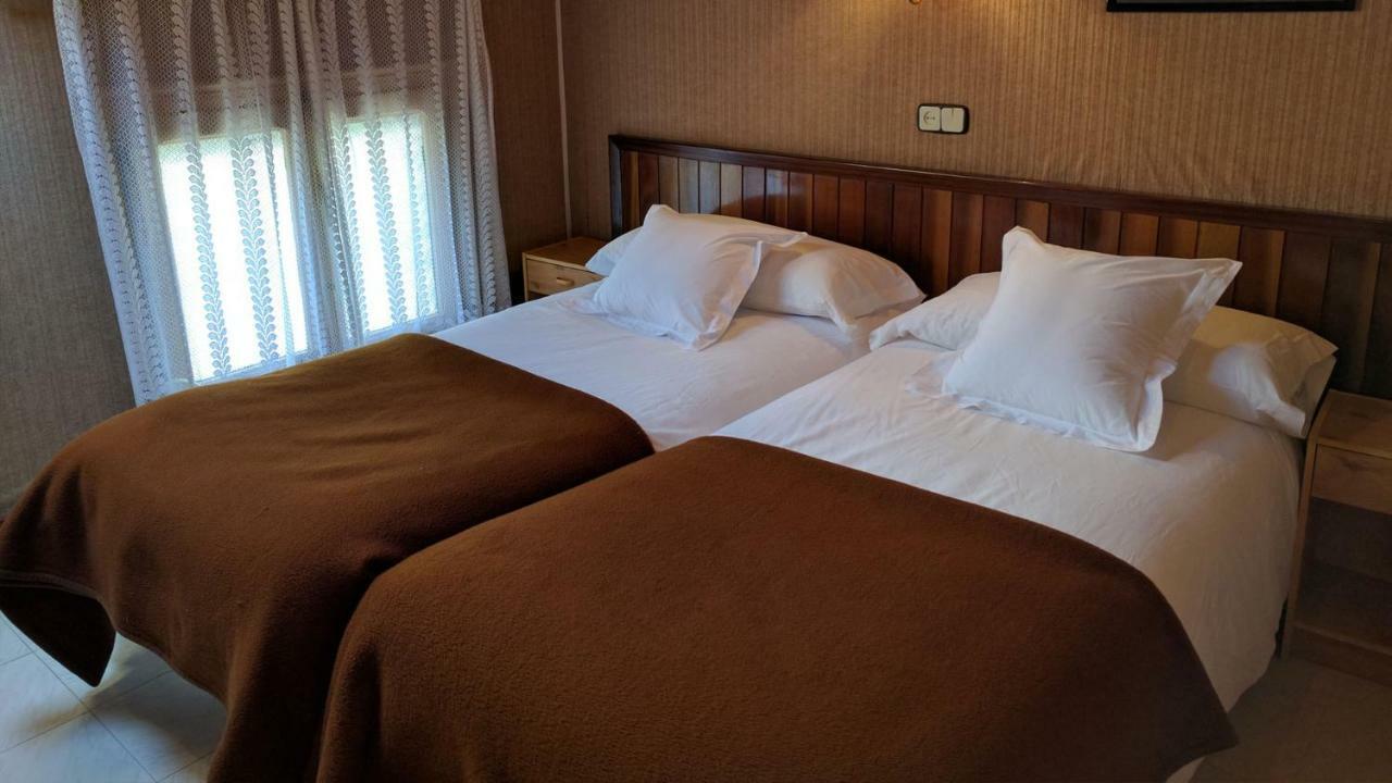 Hostal Talabart ليس المظهر الخارجي الصورة