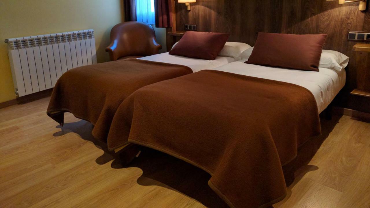Hostal Talabart ليس المظهر الخارجي الصورة